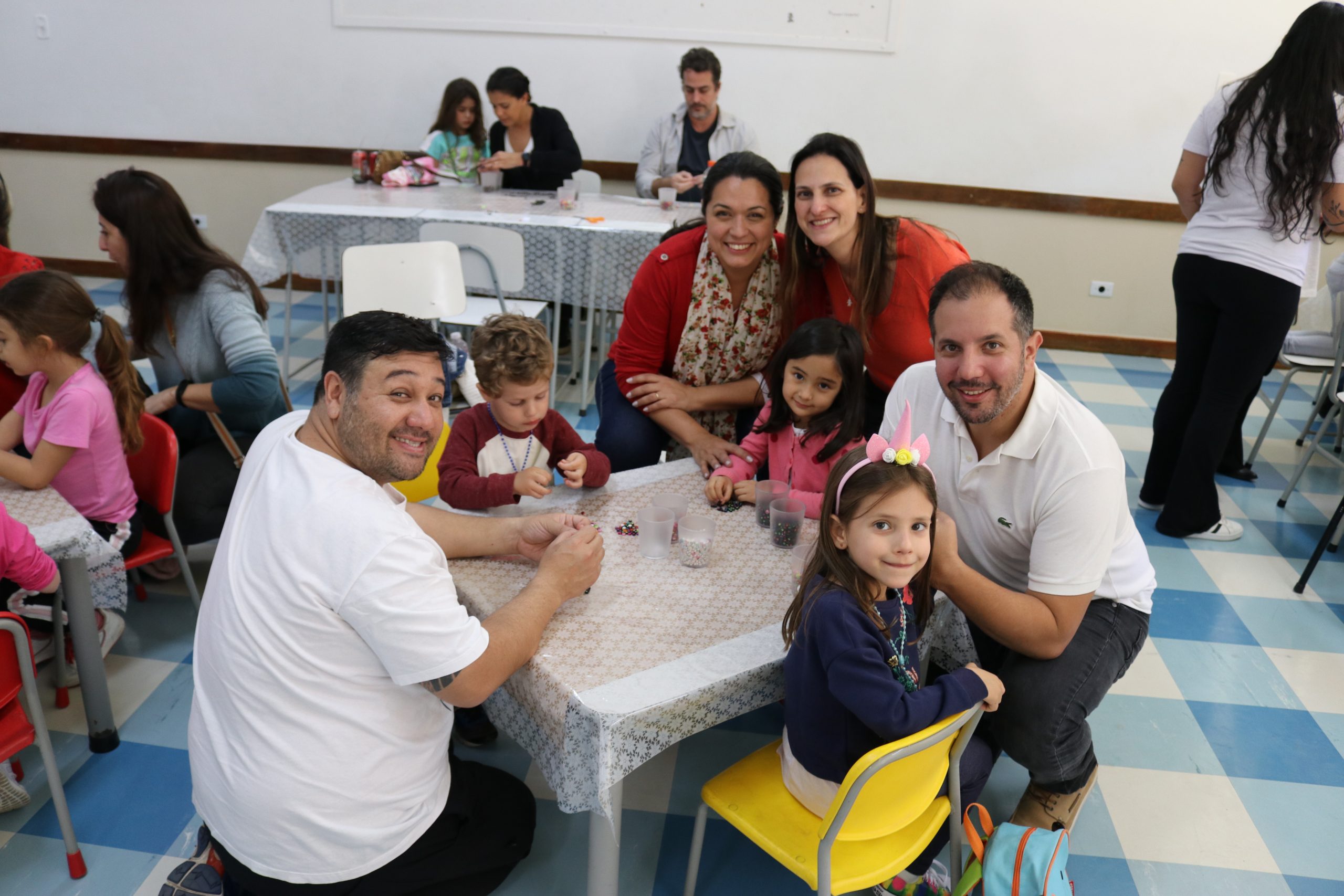 COLUNA FAMÍLIA X ESCOLA: A INDISPENSÁVEL PARCERIA EM CLIMA DE DIA DOS AVÓS  - Colégio Pio XII